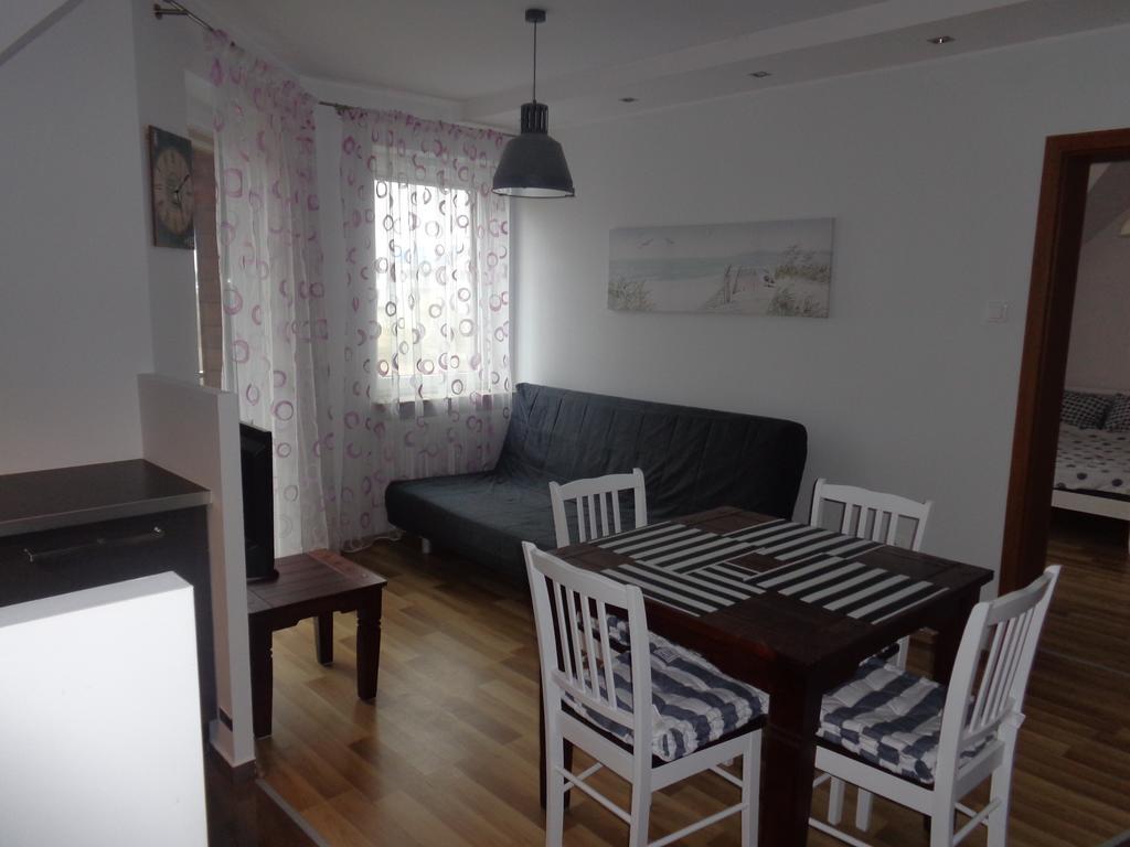 Apartament Lisi Jar Jastrzębia Góra Esterno foto